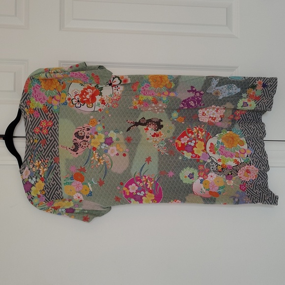 Johnny Was Multicolor Floral Tunic - Picture 9 of 16